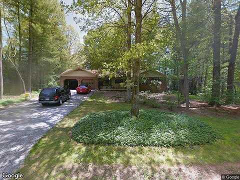 Fernwood, HENDERSONVILLE, NC 28791