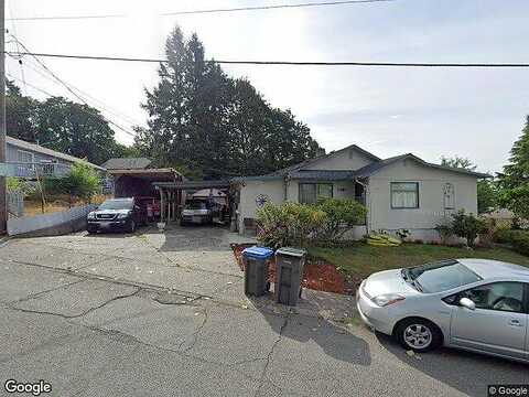 Elm St, BREMERTON, WA 98310