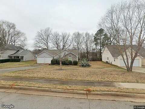 Nadia, LOCUST GROVE, GA 30248