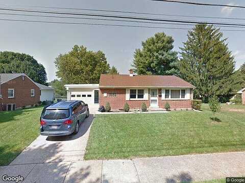 Chestnut, CAMP HILL, PA 17011