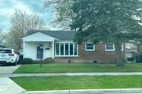 Kipling, SAINT CLAIR SHORES, MI 48080