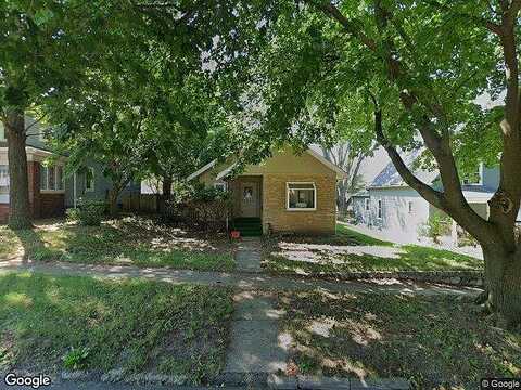 17Th, ROCKFORD, IL 61104