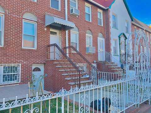 19Th, BROOKLYN, NY 11235