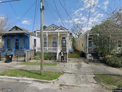 Dumaine, NEW ORLEANS, LA 70119