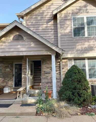 Carmel Woods, ELLISVILLE, MO 63021