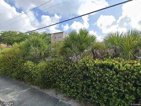 Somerset, LAUDERDALE LAKES, FL 33311