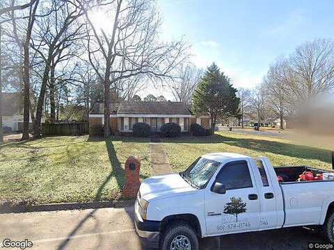 White, COLLIERVILLE, TN 38017