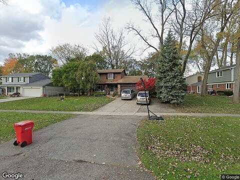 Pierce, SOUTHFIELD, MI 48076