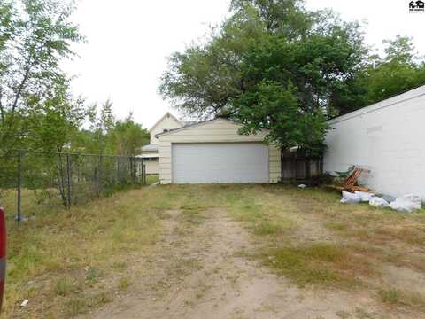 7Th, HUTCHINSON, KS 67501