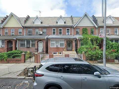 87Th, EAST ELMHURST, NY 11369