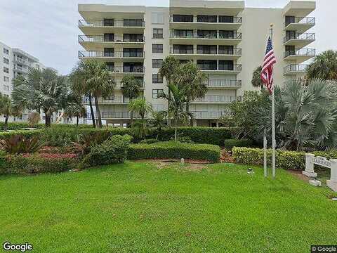 S Ocean Blvd Apt 106, PALM BEACH, FL 33480