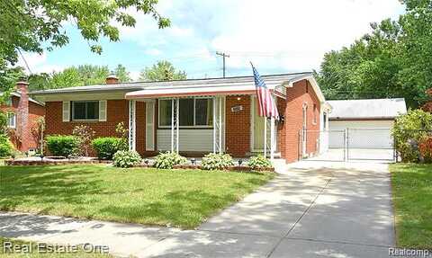 Marrocco, CLINTON TOWNSHIP, MI 48035