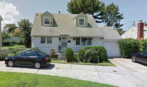 Bloomingdale, HICKSVILLE, NY 11801
