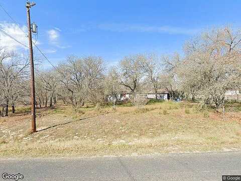 Waterwood Pass, ELMENDORF, TX 78112