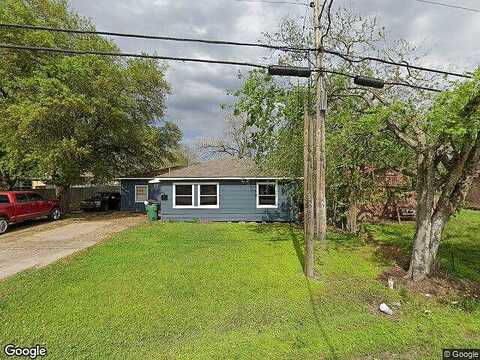 N Wharton St, EL CAMPO, TX 77437