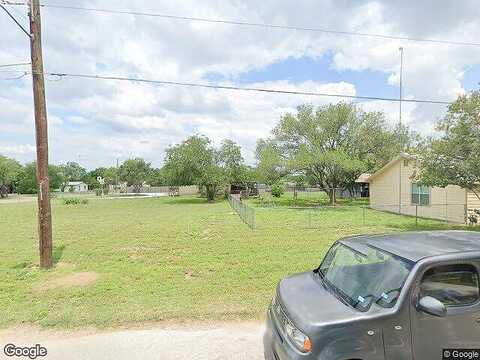 6Th, NATALIA, TX 78059