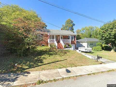 Parkwood, STAUNTON, VA 24401