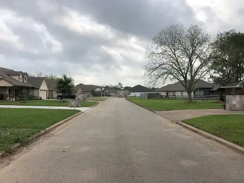 Countryside, WEST COLUMBIA, TX 77486