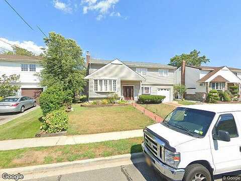 Meadow, INWOOD, NY 11096