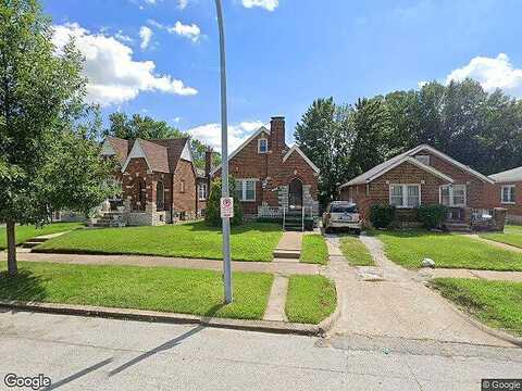 Pointe, SAINT LOUIS, MO 63147