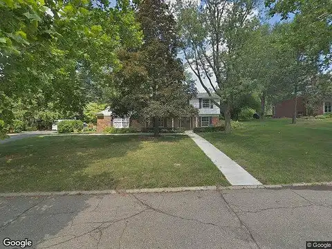 Wilshire, BLOOMFIELD HILLS, MI 48302