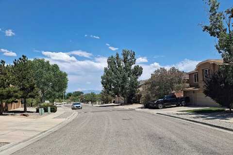 Carrisa, LOS LUNAS, NM 87031