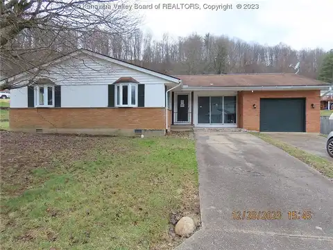 Valley Brook, CHARLESTON, WV 25312