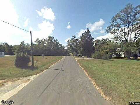 Woodsville Rd, GLOUCESTER, VA 23061