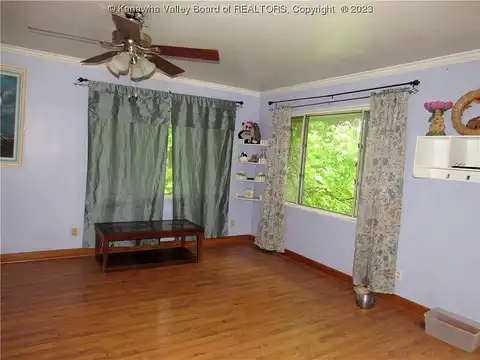 Bona Vista, CHARLESTON, WV 25311