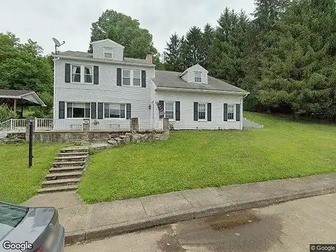 6Th, NEW MARTINSVILLE, WV 26155