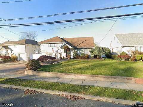 Virginia, OCEANSIDE, NY 11572