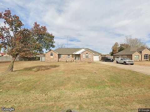 Oakmont, BELLS, TN 38006