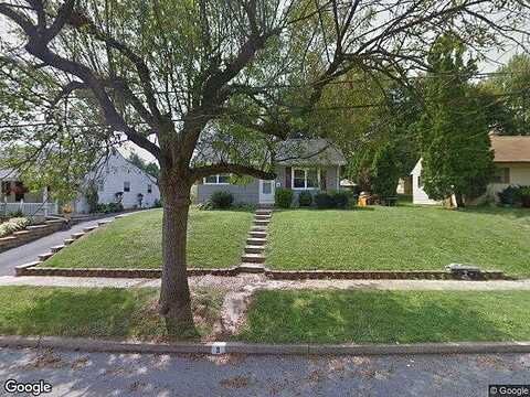 Wayne, CAMP HILL, PA 17011