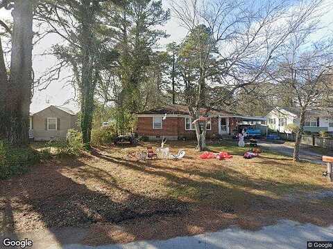 1St, TULLAHOMA, TN 37388