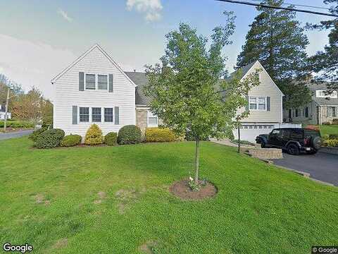 Clarence, SCARSDALE, NY 10583