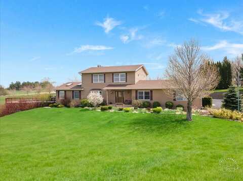 10N909 Highland Trail, Hampshire, IL 60140