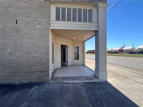 120 W 4th St, Gregory, TX 78359