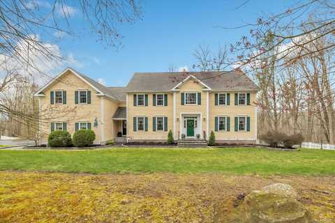 17 Long Wall Road, Redding, CT 06896