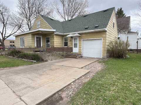 1315 N 5TH STREET, Wausau, WI 54403