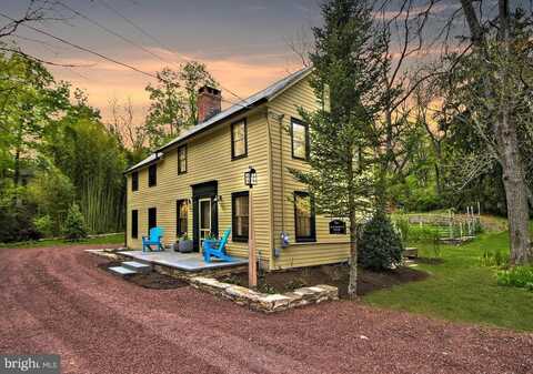 6163 CARVERSVILLE ROAD, CARVERSVILLE, PA 18913