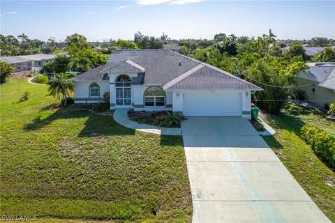 2420 Larkspur Drive, PUNTA GORDA, FL 33950