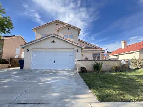 1523 E Avenue J6, Lancaster, CA 93535