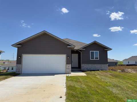 11463 Stony Point Drive, Papillion, NE 68046