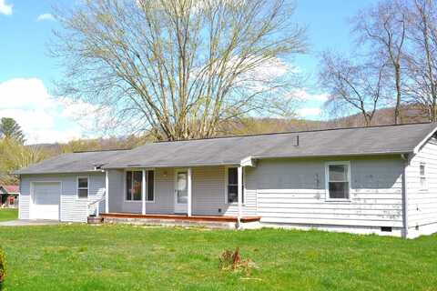 100 Forest Ave, Rupert, WV 25984