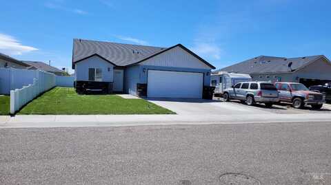 2436 Yellowstone Trl, Burley, ID 83318