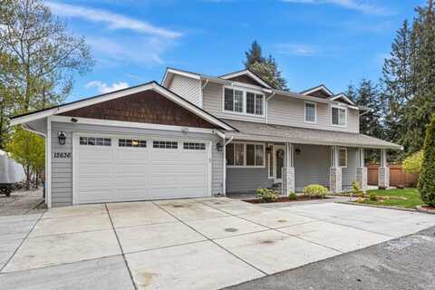 15317 Sunset Rd, Bothell, WA 98012