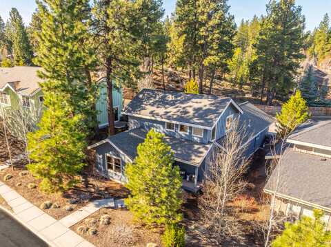 133 NW Mt Washington Drive, Bend, OR 97703