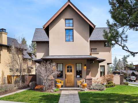 1506 NW Awbrey Road, Bend, OR 97703