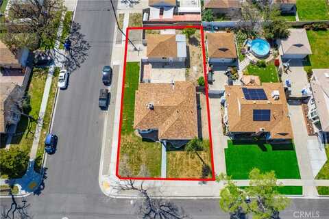 2806 Lawrence Avenue, San Bernardino, CA 92404