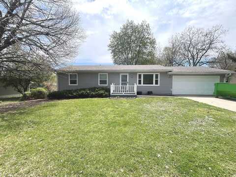 1812 Hillcrest, Trenton, MO 64683